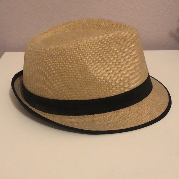 hat - Picture 3 of 5